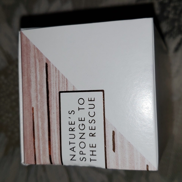 Volition Snow Mushroom Water Serum - Picture 6 of 9